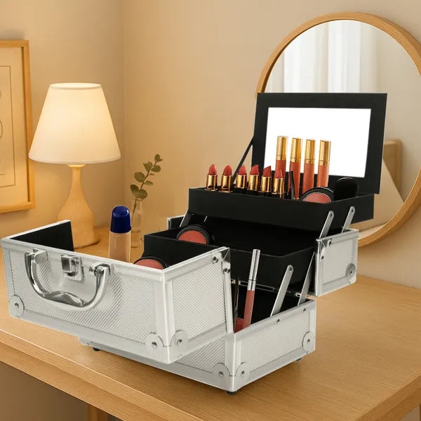 Aluminum Makeup Train Case with Mirror – 9 x 6 x 6 in – image 3