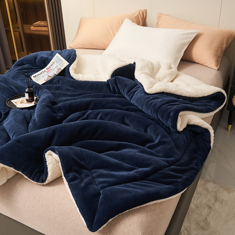 Reversible Sherpa Throw Blanket – view 3