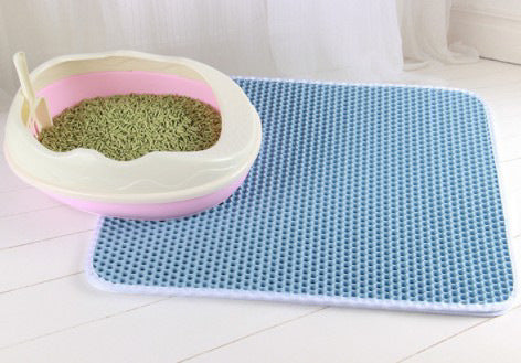 Honeycomb Waterproof Cat Litter Trapping Mat - packaging and accessories