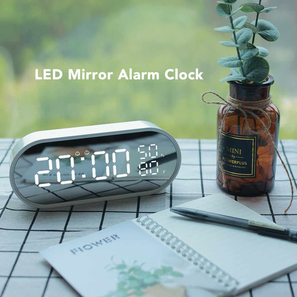 Digital Alarm Clock with Temperature & Humidity – image 6