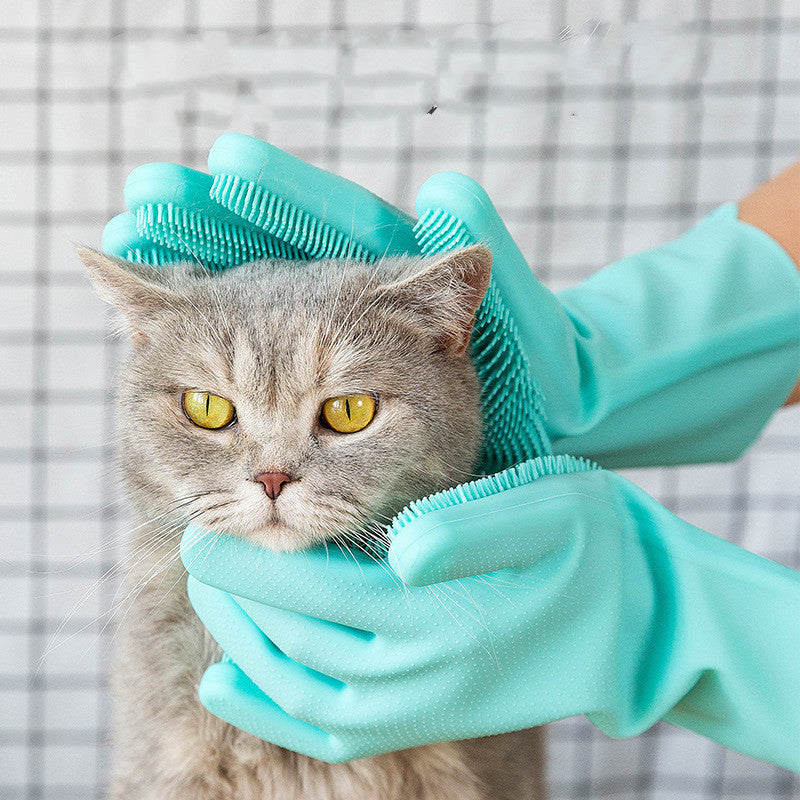 Silicone Pet Grooming Glove - detail view